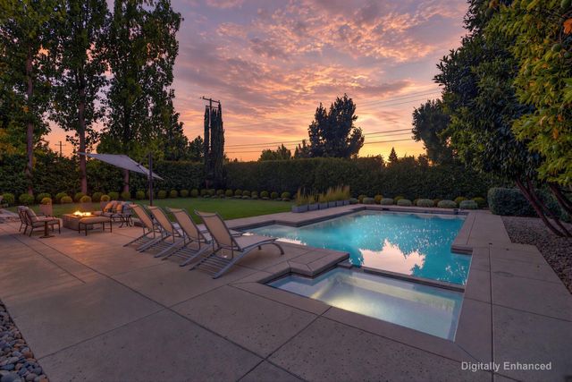 1609 Gary Way, Carmichael, CA 95608