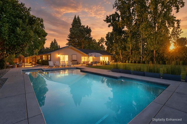 1609 Gary Way, Carmichael, CA 95608