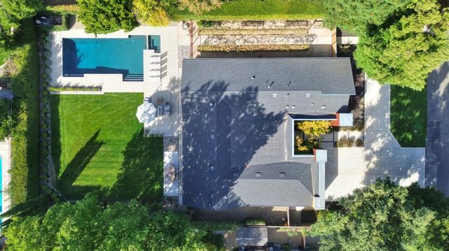 1609 Gary Way, Carmichael, CA 95608