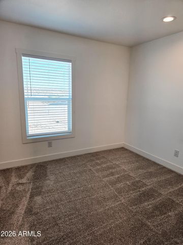 33027 W Cambridge Avenue, Tonopah, AZ 85354