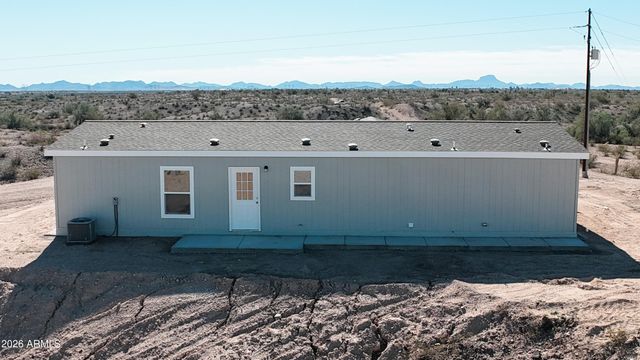 33027 W Cambridge Avenue, Tonopah, AZ 85354