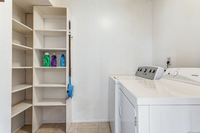 7706 Clear Ridge, San Antonio, TX 78239