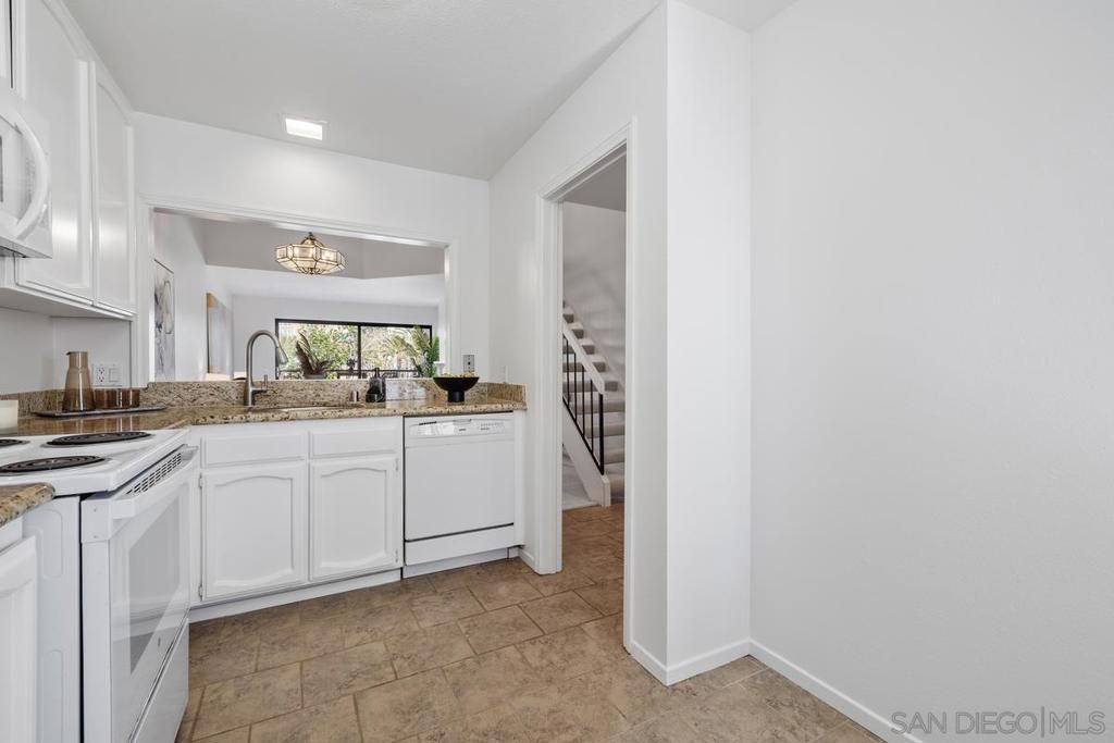 3525 Lebon Dr. 302, San Diego, CA 92122 — photo 5