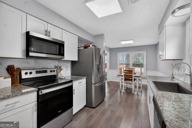 107 N Barnard Avenue, Lagrange, GA 30241