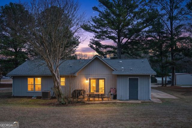 107 N Barnard Avenue, Lagrange, GA 30241