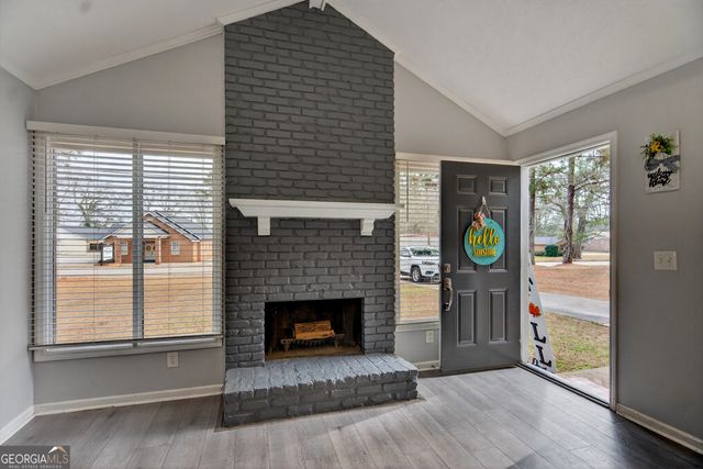 107 N Barnard Avenue, Lagrange, GA 30241