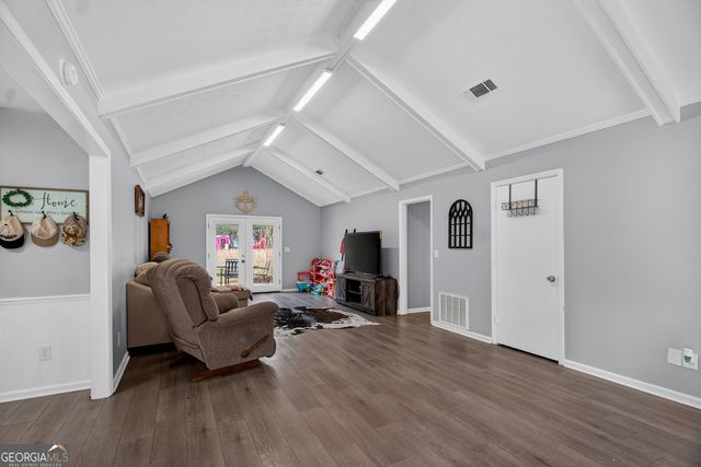 107 N Barnard Avenue, Lagrange, GA 30241