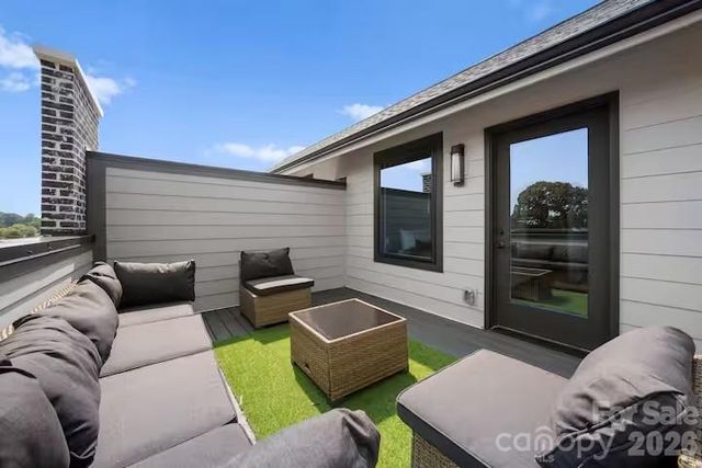 223 Freeland Lane, Charlotte, NC 28217