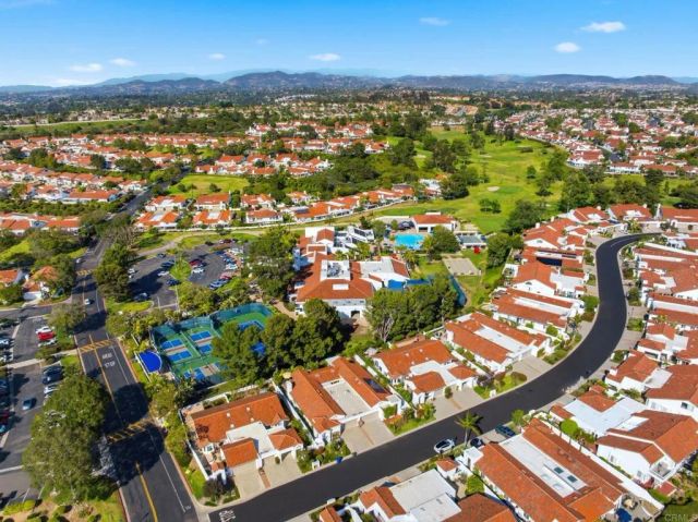 4708 Galicia Way, Oceanside, CA 92056