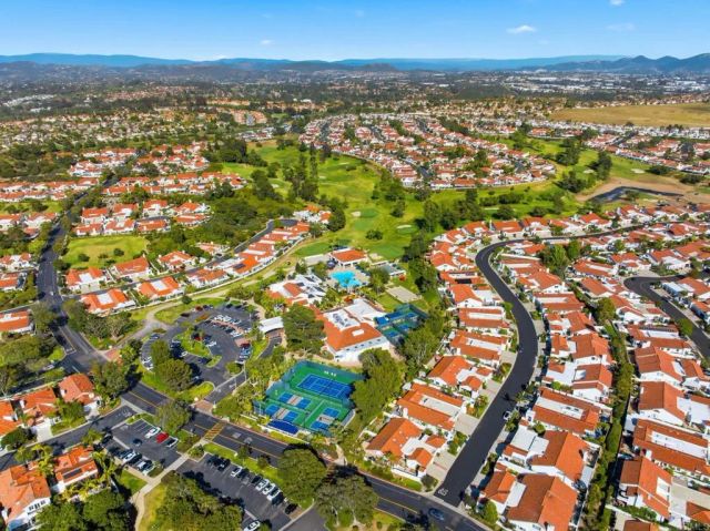 4708 Galicia Way, Oceanside, CA 92056