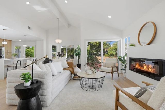 4708 Galicia Way, Oceanside, CA 92056