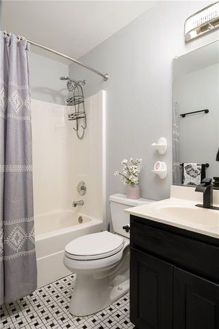7340 Franklin Road, Lewisville, NC 27023