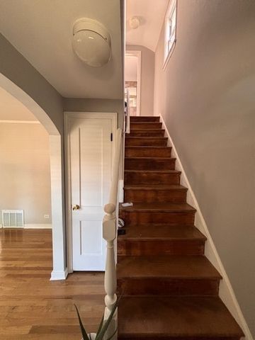 3402 S 57th Court, Cicero, IL 60804