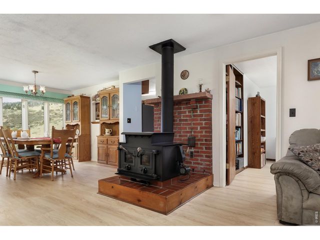 15950 Dakota Ridge Rd, Longmont, CO 80503