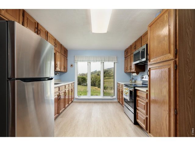 15950 Dakota Ridge Rd, Longmont, CO 80503