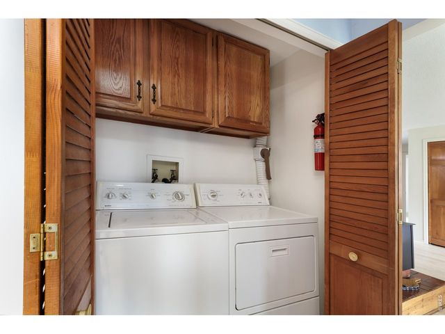 15950 Dakota Ridge Rd, Longmont, CO 80503