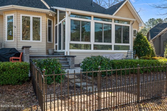 421 Cypress Landing Trail, Chocowinity, NC 27817