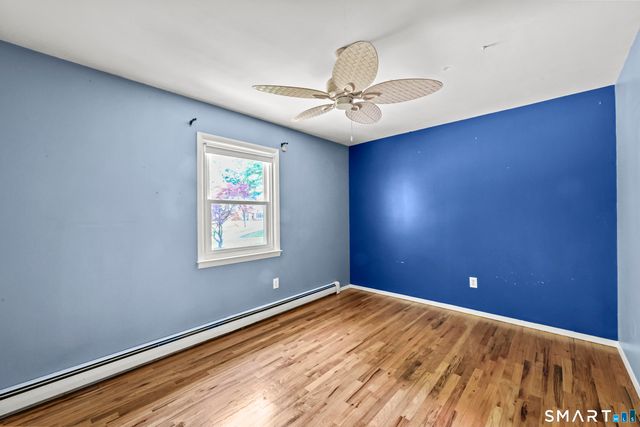 8 Fleetwood Drive, New Fairfield, CT 06812