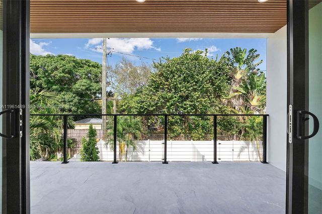 701 SW 17th Street, Fort Lauderdale, FL 33315