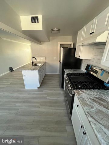 6853 SYLVESTER ST, Philadelphia, PA 19149