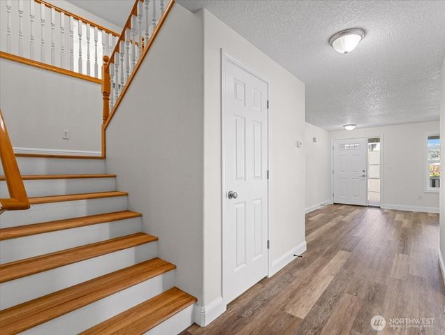 181 Marty Loop, Woodland, WA 98674