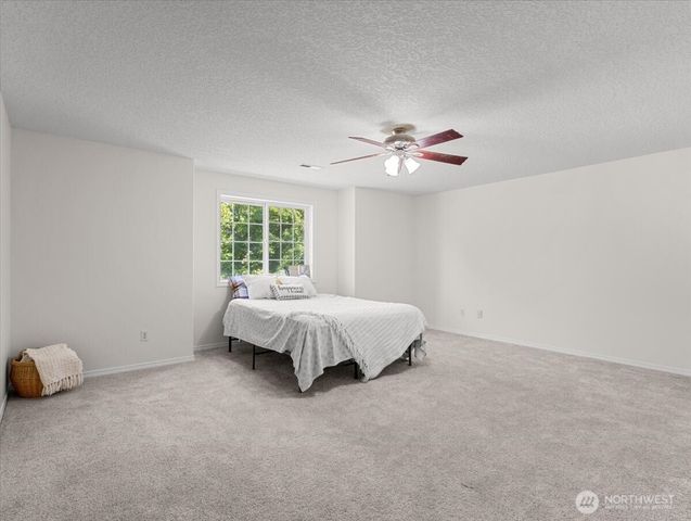 181 Marty Loop, Woodland, WA 98674