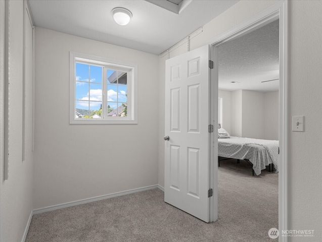 181 Marty Loop, Woodland, WA 98674