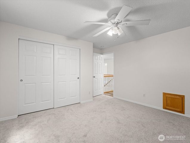 181 Marty Loop, Woodland, WA 98674