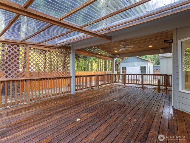 181 Marty Loop, Woodland, WA 98674