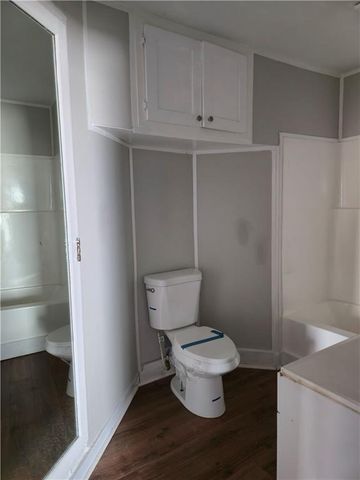 604 S Market Street, Holden, MO 64040