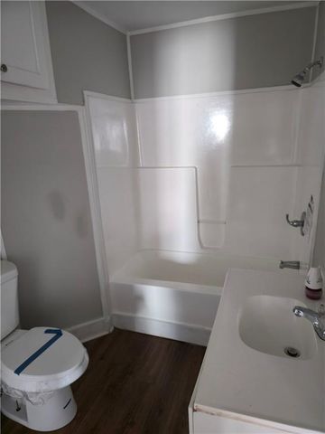 604 S Market Street, Holden, MO 64040