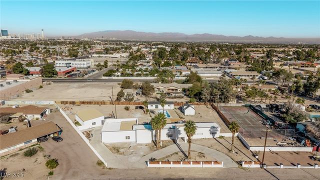 2486 Leigh Avenue, Las Vegas, NV 89120