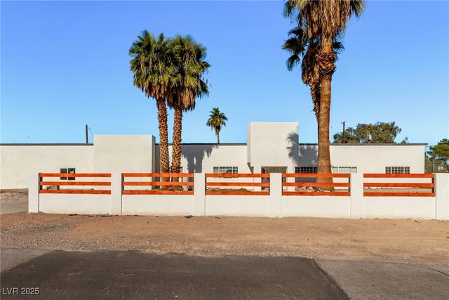 2486 Leigh Avenue, Las Vegas, NV 89120