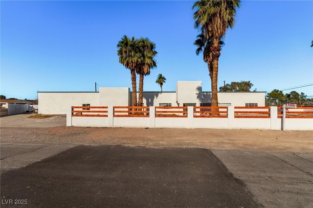 2486 Leigh Avenue, Las Vegas, NV 89120