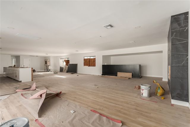 2486 Leigh Avenue, Las Vegas, NV 89120