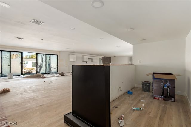 2486 Leigh Avenue, Las Vegas, NV 89120