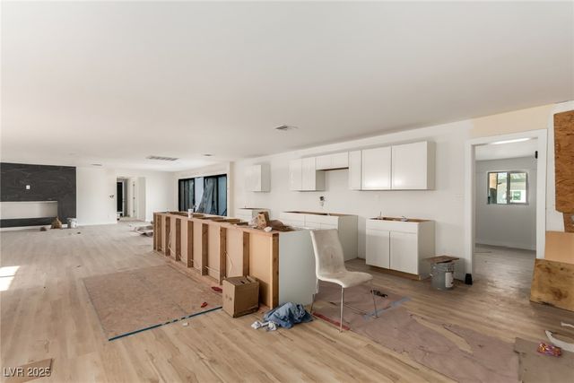 2486 Leigh Avenue, Las Vegas, NV 89120