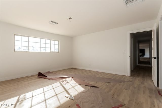 2486 Leigh Avenue, Las Vegas, NV 89120