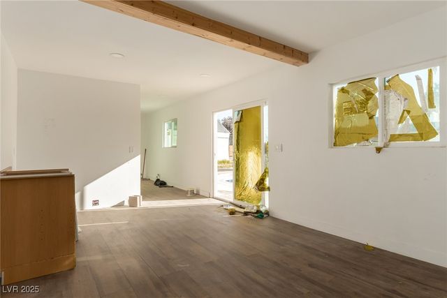 2486 Leigh Avenue, Las Vegas, NV 89120