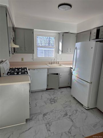 1668 Route 9 5M, Wappingers Falls, NY 12590