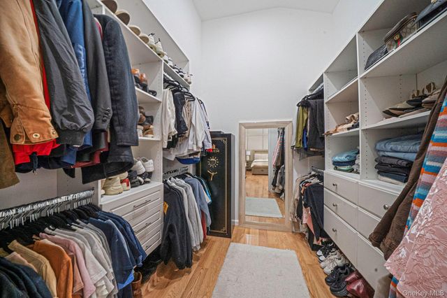 17 Fairway Drive, Manorville, NY 11949