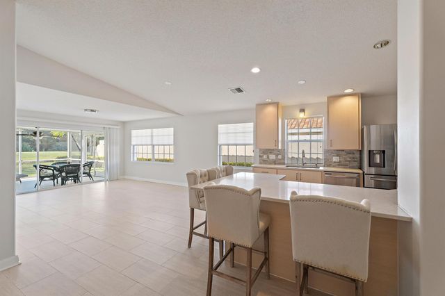 8320 SE Double Tree Drive, Hobe Sound, FL 33455