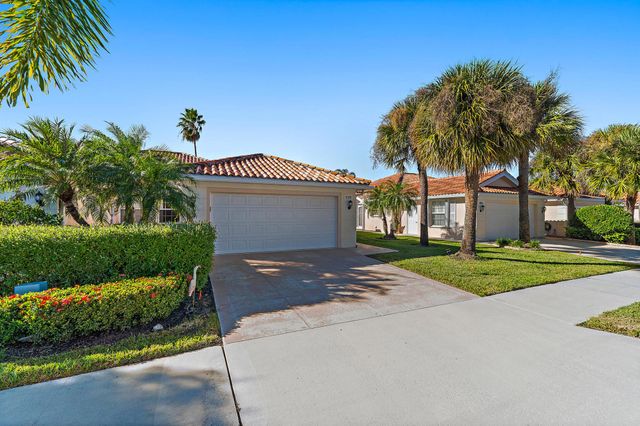 8320 SE Double Tree Drive, Hobe Sound, FL 33455
