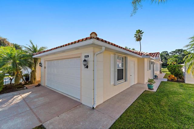 8320 SE Double Tree Drive, Hobe Sound, FL 33455