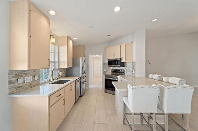 8320 SE Double Tree Drive, Hobe Sound, FL 33455