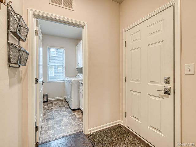 2750 Salt Springs Drive, Saline Township, MI 48176