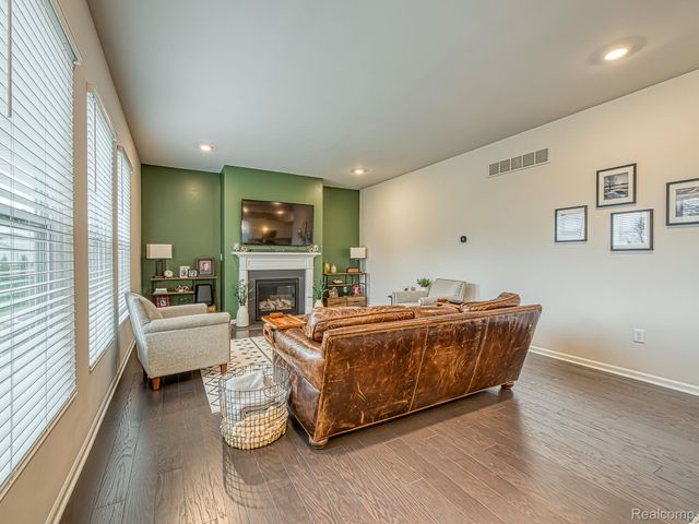 2750 Salt Springs Drive, Saline Township, MI 48176