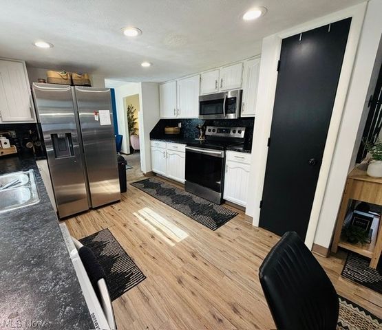 543 Briarcliff Avenue NE, Alliance, OH 44601