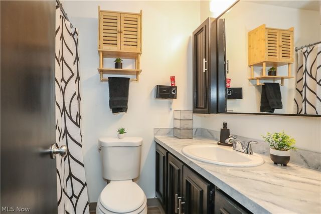 543 Briarcliff Avenue NE, Alliance, OH 44601