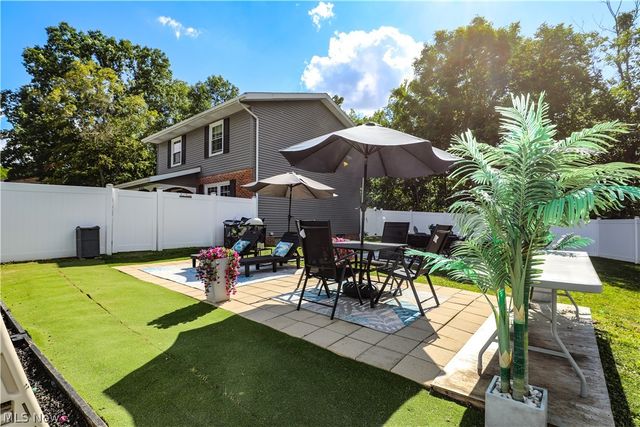 543 Briarcliff Avenue NE, Alliance, OH 44601